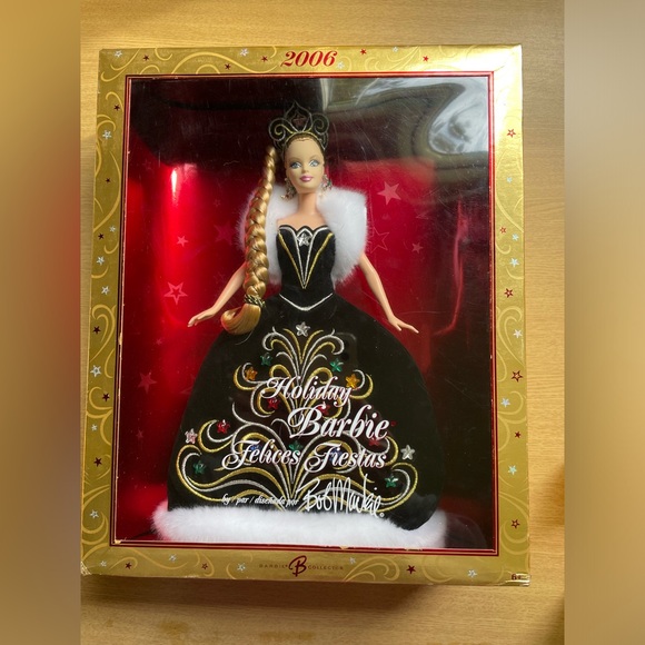 2006 Holiday Barbie - Picture 1 of 3